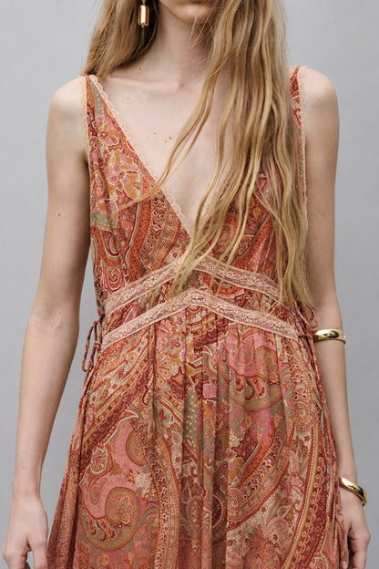Robe Longue Bohème à Imprimé Cachemire et Décolleté Plongeant