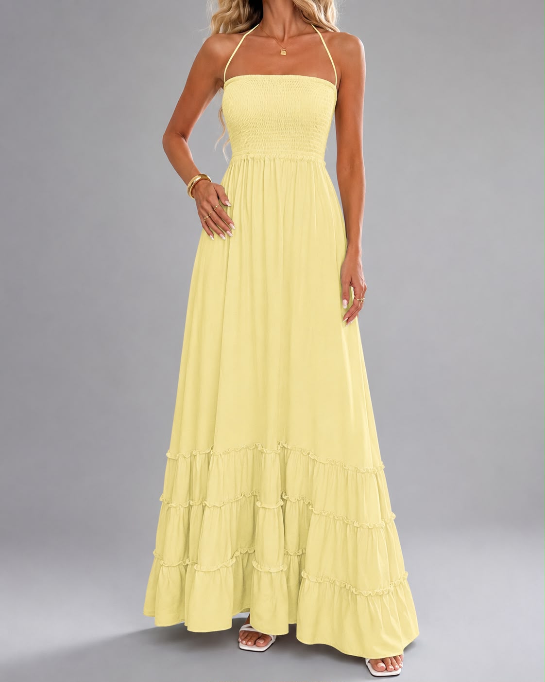 Robe Longue Fluide à Taille Smockée et Bretelles Fines