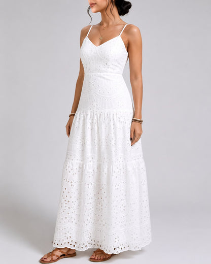 Robe Longue Brodée à Bretelles Fines
