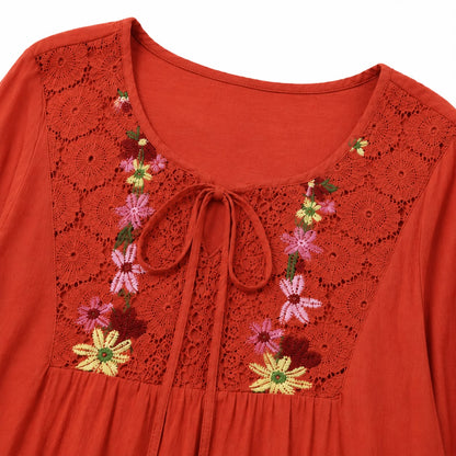 Blouse Brodée en Dentelle à Col Rond
