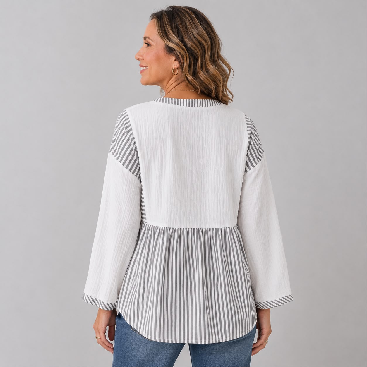 Blouse à Rayures et Coupe Ample Col V