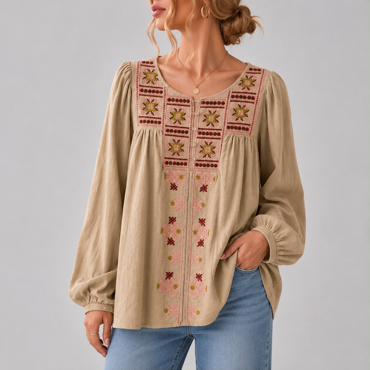 Blouse Brodée à Col Rond