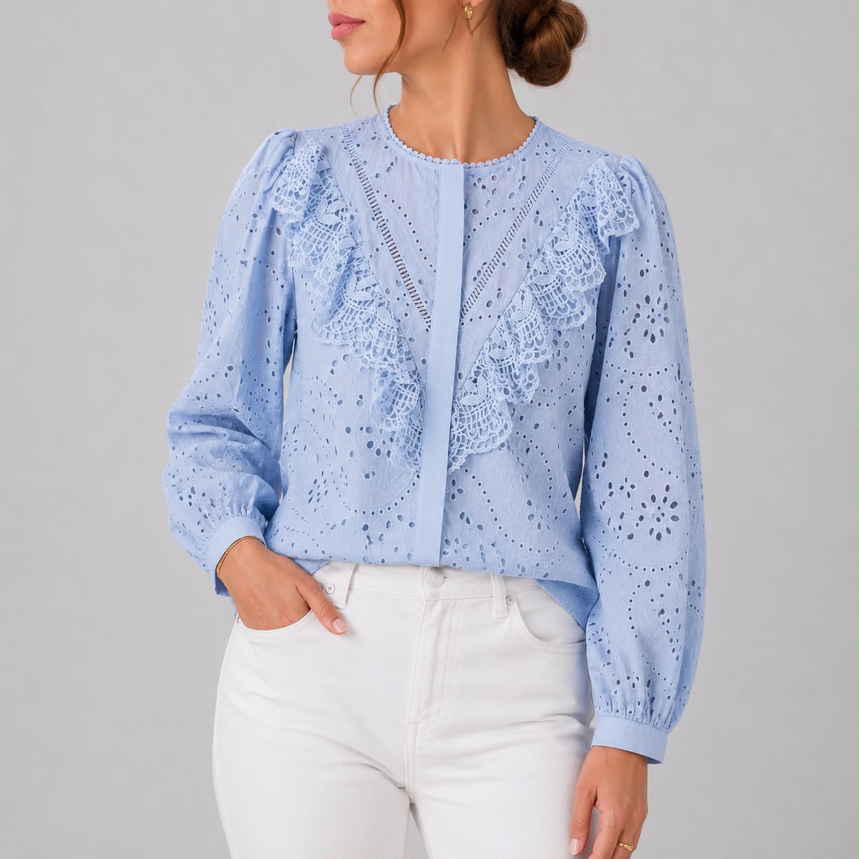 Blouse Brodée à Volants