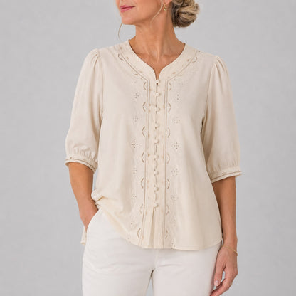 Blouse Brodée à Col V