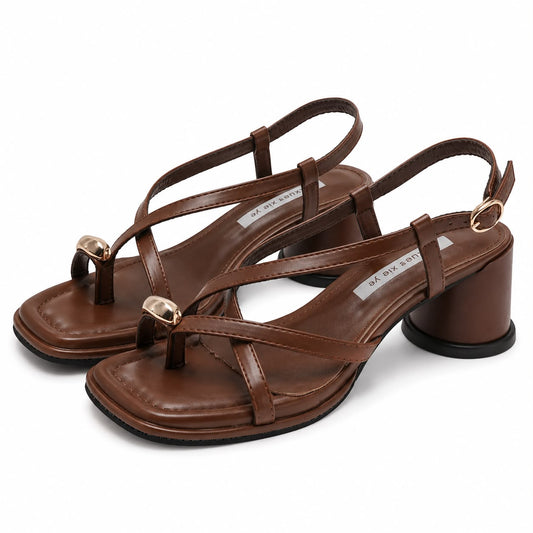 Sandales Chic à Talon Carré et Brides Croisées