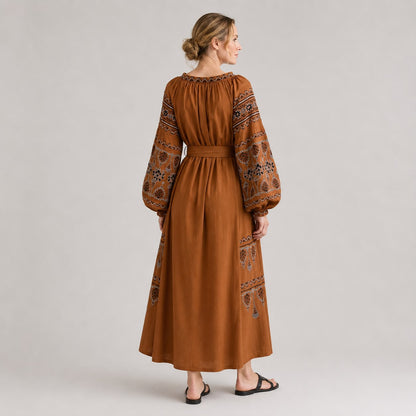 Robe Femme Brodée avec Ceinture