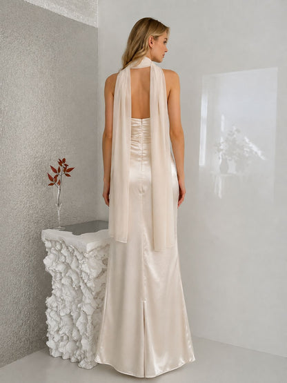Robe Longue Satinée Élégante avec Bustier Orné